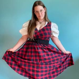 Meet your Posher, Casey